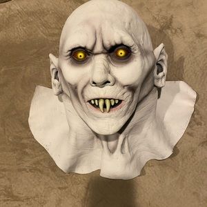 Halloween mask